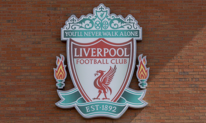 doi-tuyen-bong-da-liverpool